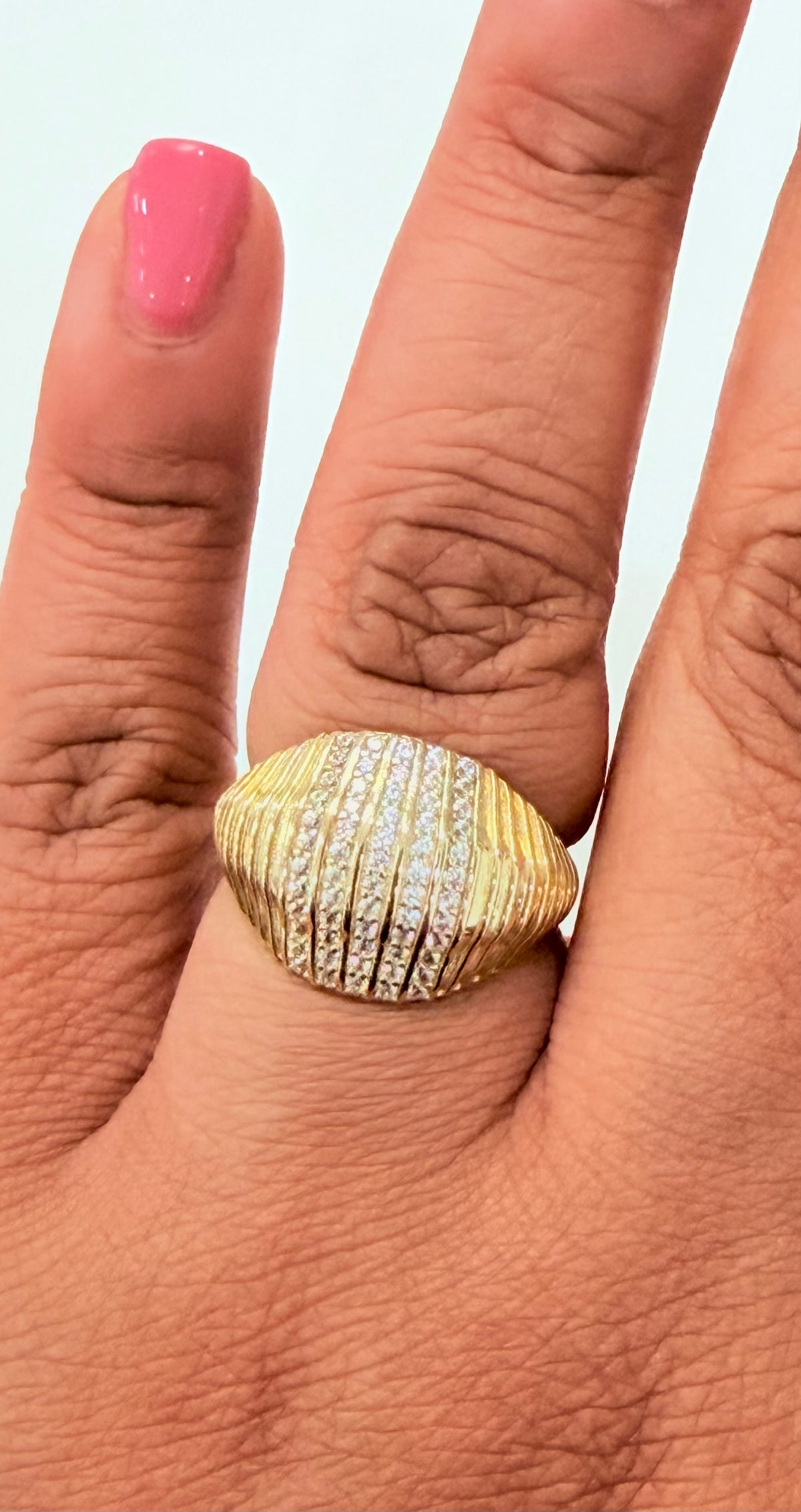 1454- NEW 10K Gold Fancy Women's Ring W.G