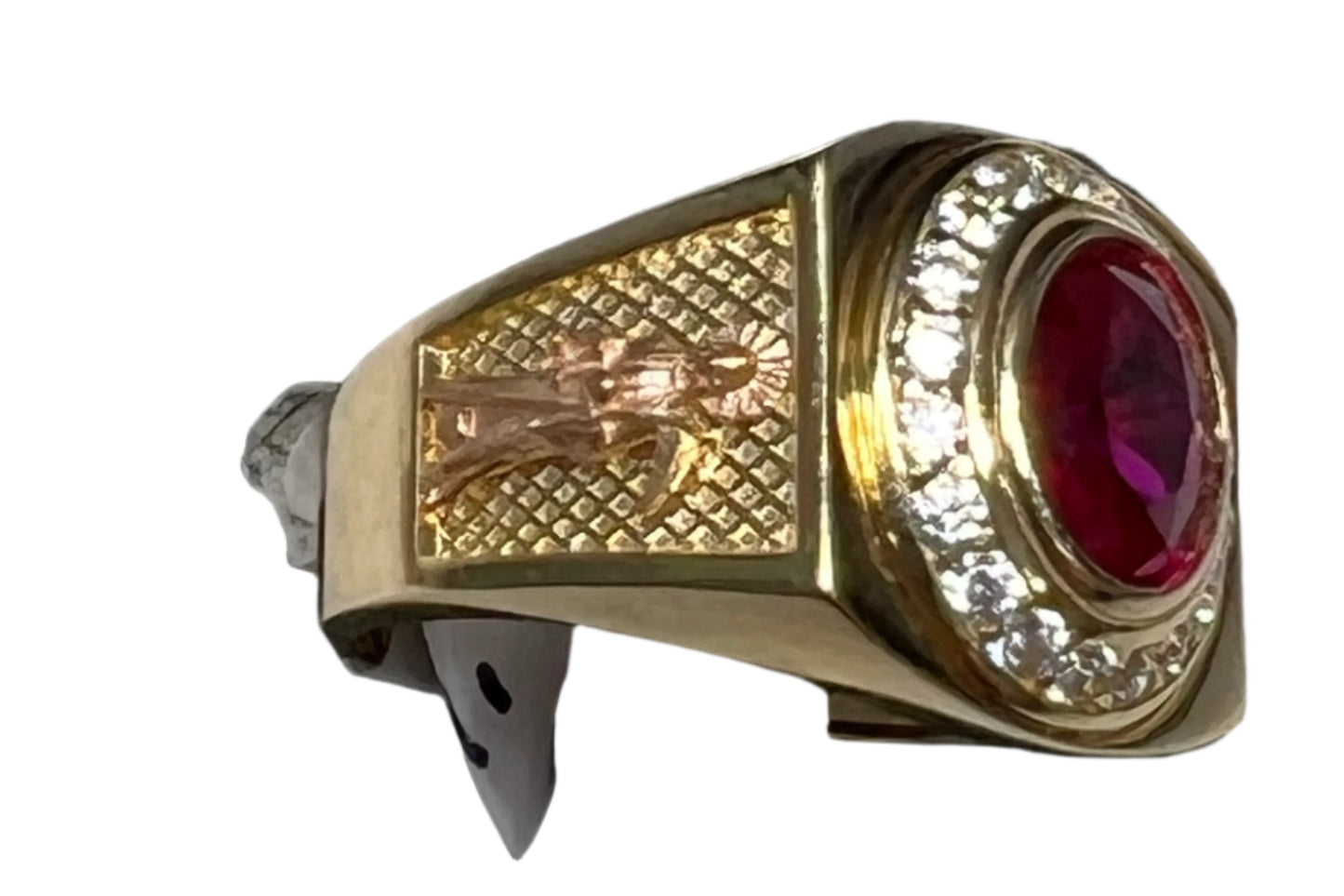 0011- NEW 14K Yellow Gold Ring With Red Stone (W.G)