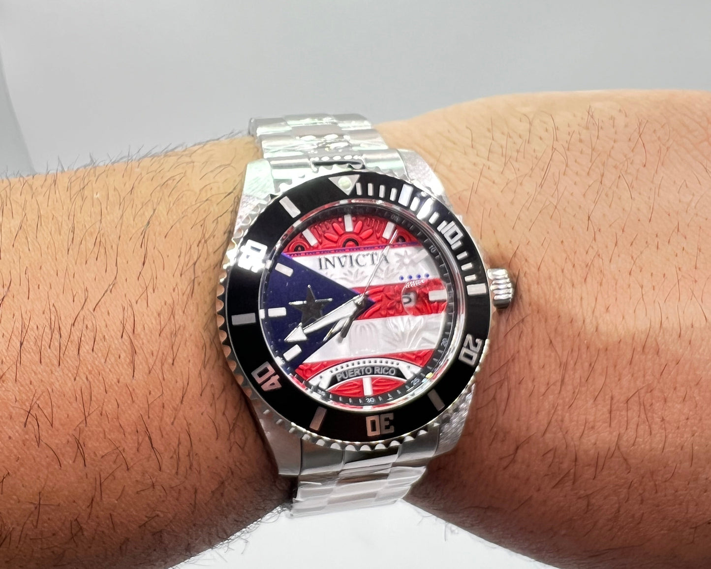 R51- invicta Puerto Rico Flag Men's Watch - 44mm Silver