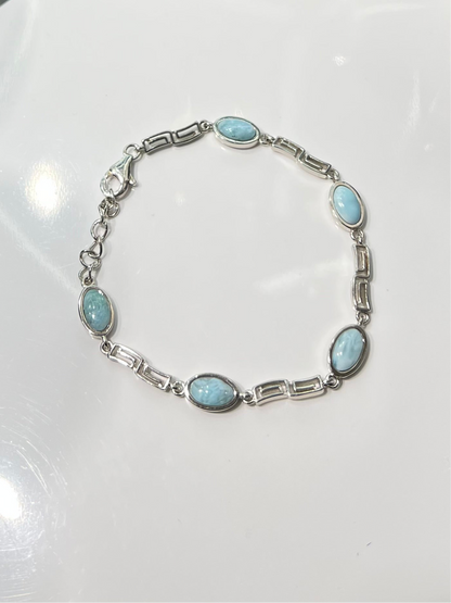 S805- NEW .925 Sterling Silver Oval Larimar Bracelet W.G