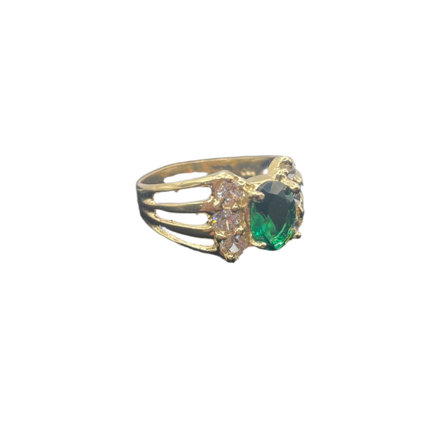 496- Big Green Stone Ring Sz 7