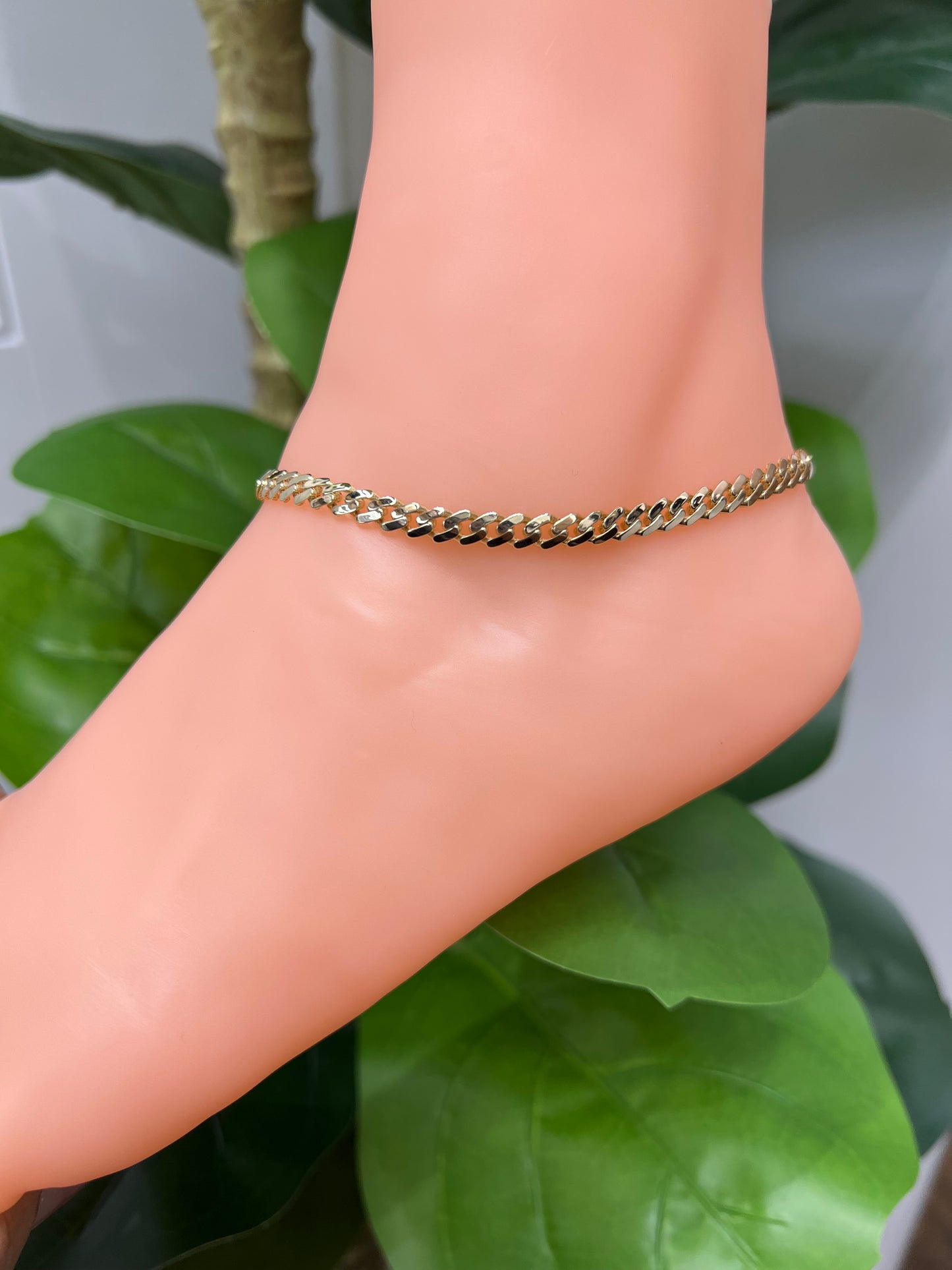1118-NEW 14K Gold Monaci Anklet 10” (5mm) W.G