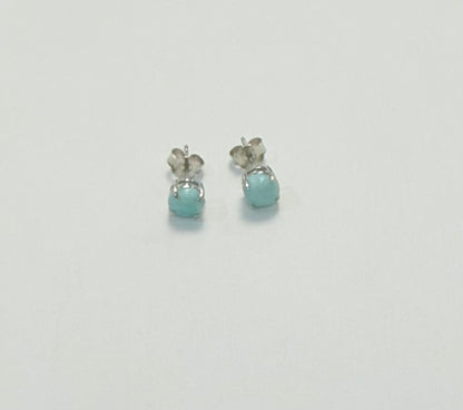 S668- .925 Sterling Silver Round Larimar Stone Stud Earrings (7mm) W.G