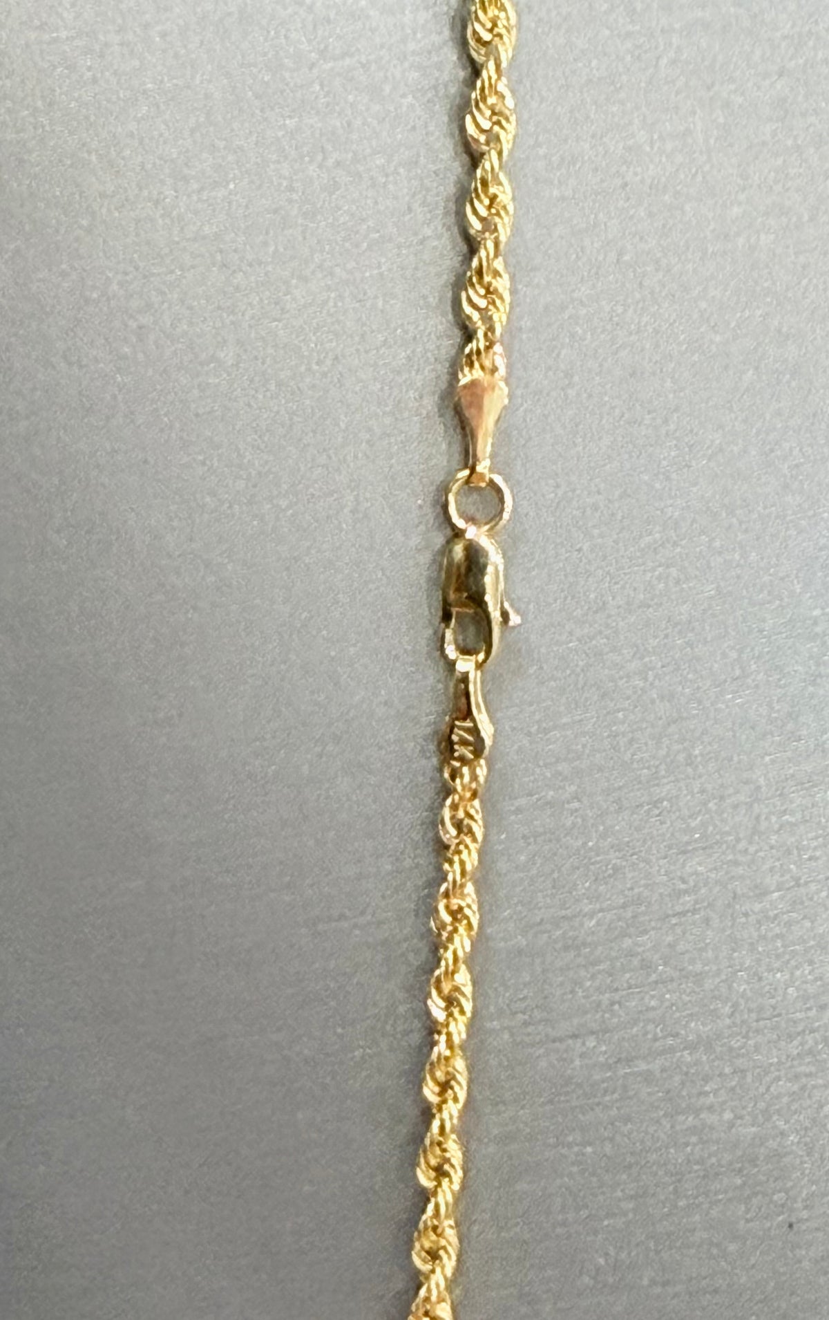 1804-NEW 14K Hollow Rope Chain 18” (2.6mm) W.G