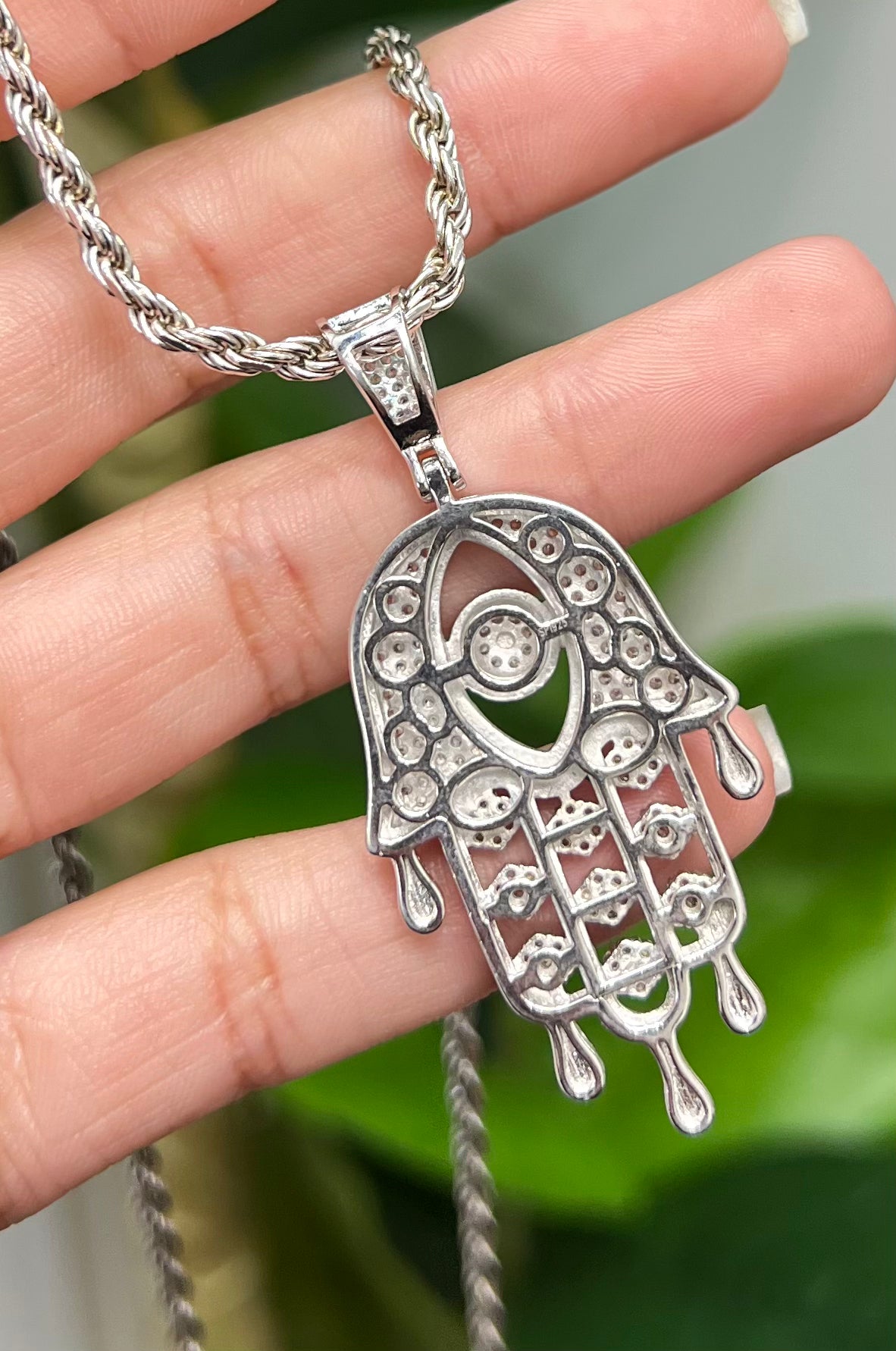 S552- NEW .925 Sterling Silver Hanna Blue Hand Pendant -W.G