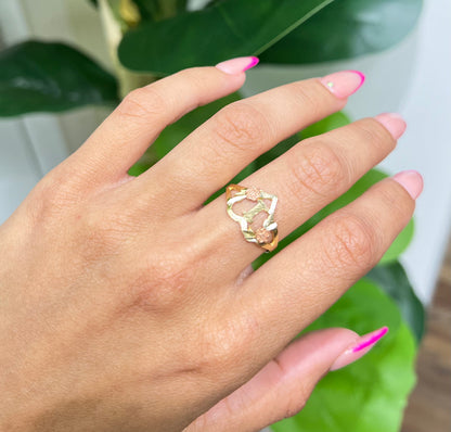 292-  NEW 14K Heart Letter "I" Ring  W.G