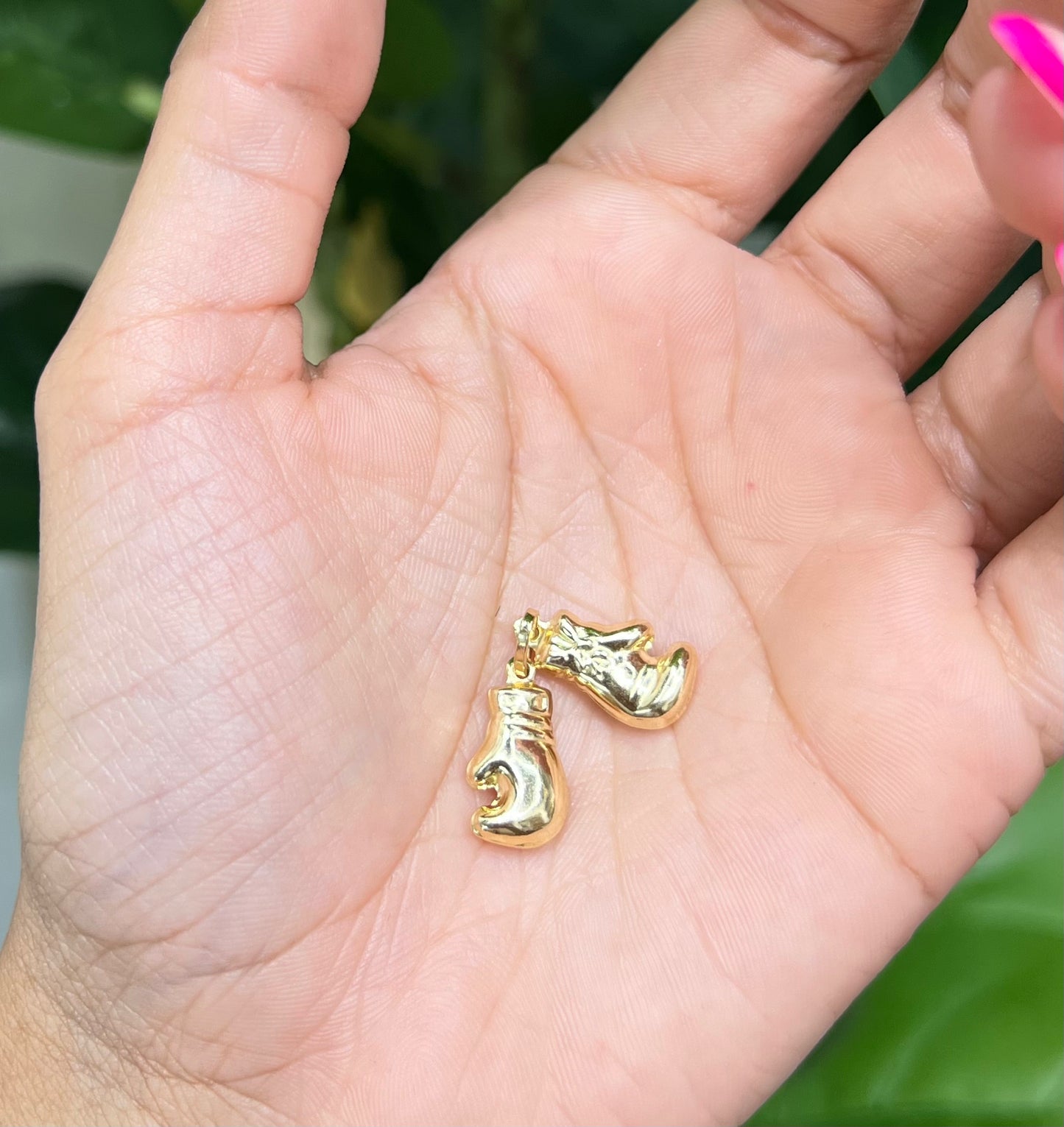 459- NEW 14K Boxing Gloves Pendant W.G