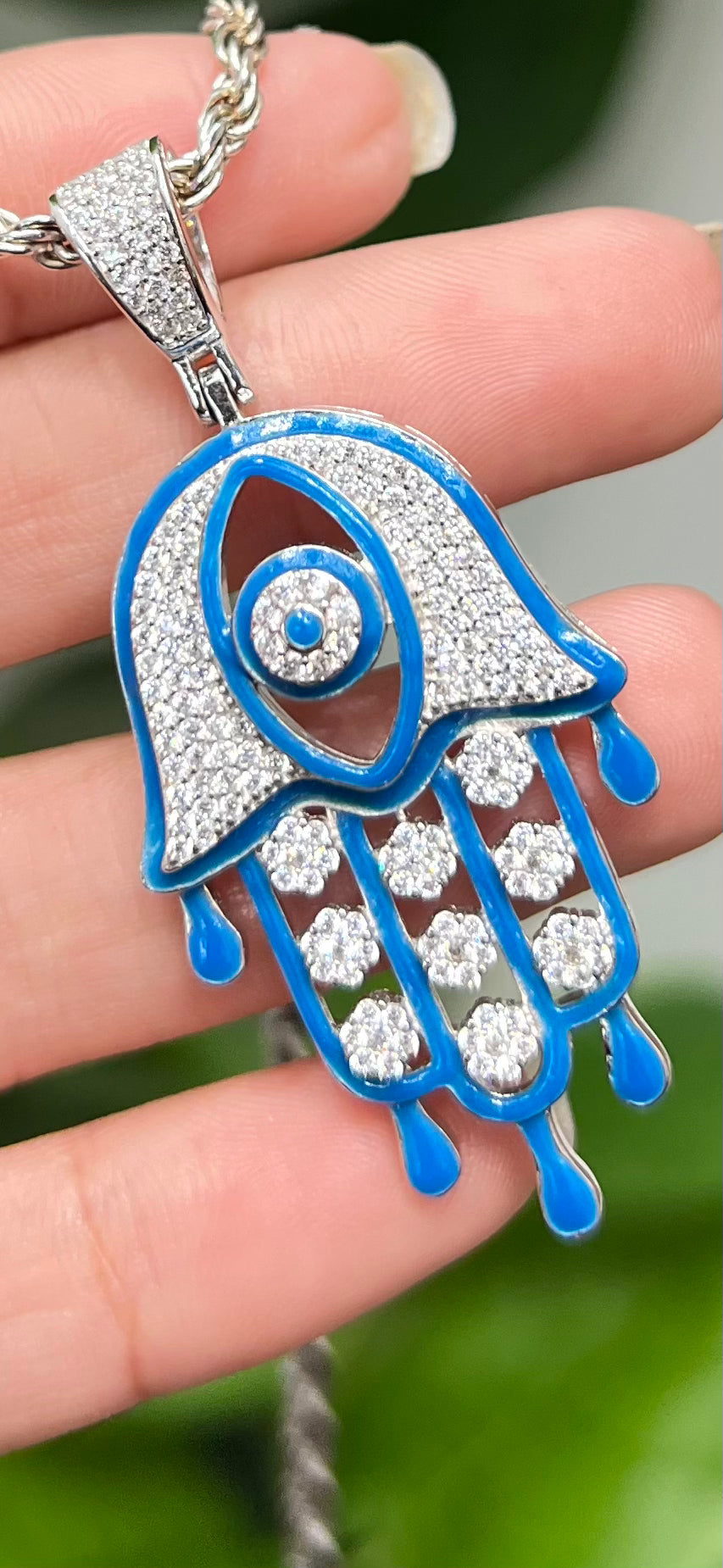 S552- NEW .925 Sterling Silver Hanna Blue Hand Pendant -W.G