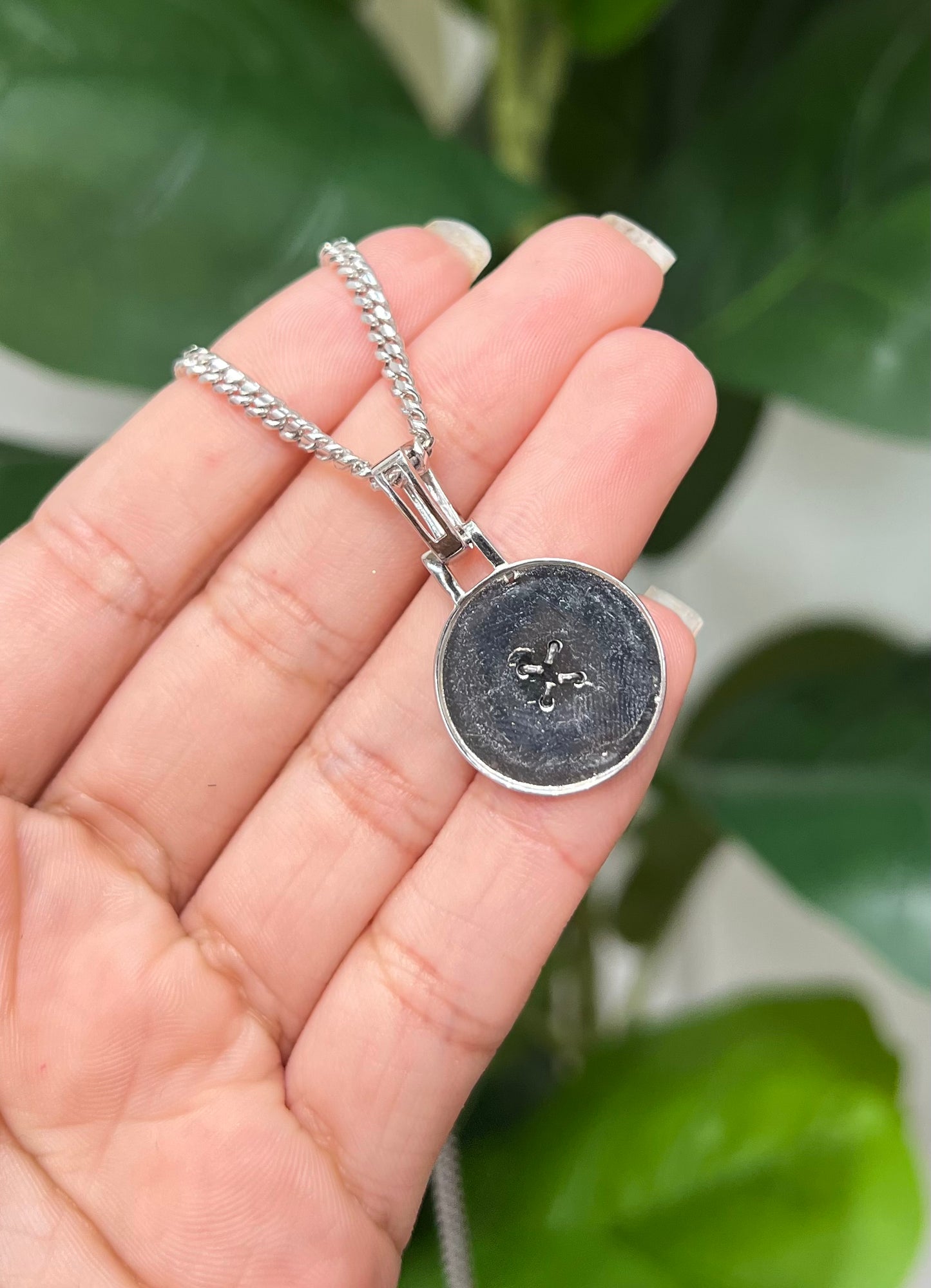 288- NEW .925 Sterling Silver Compass Pendant W.G