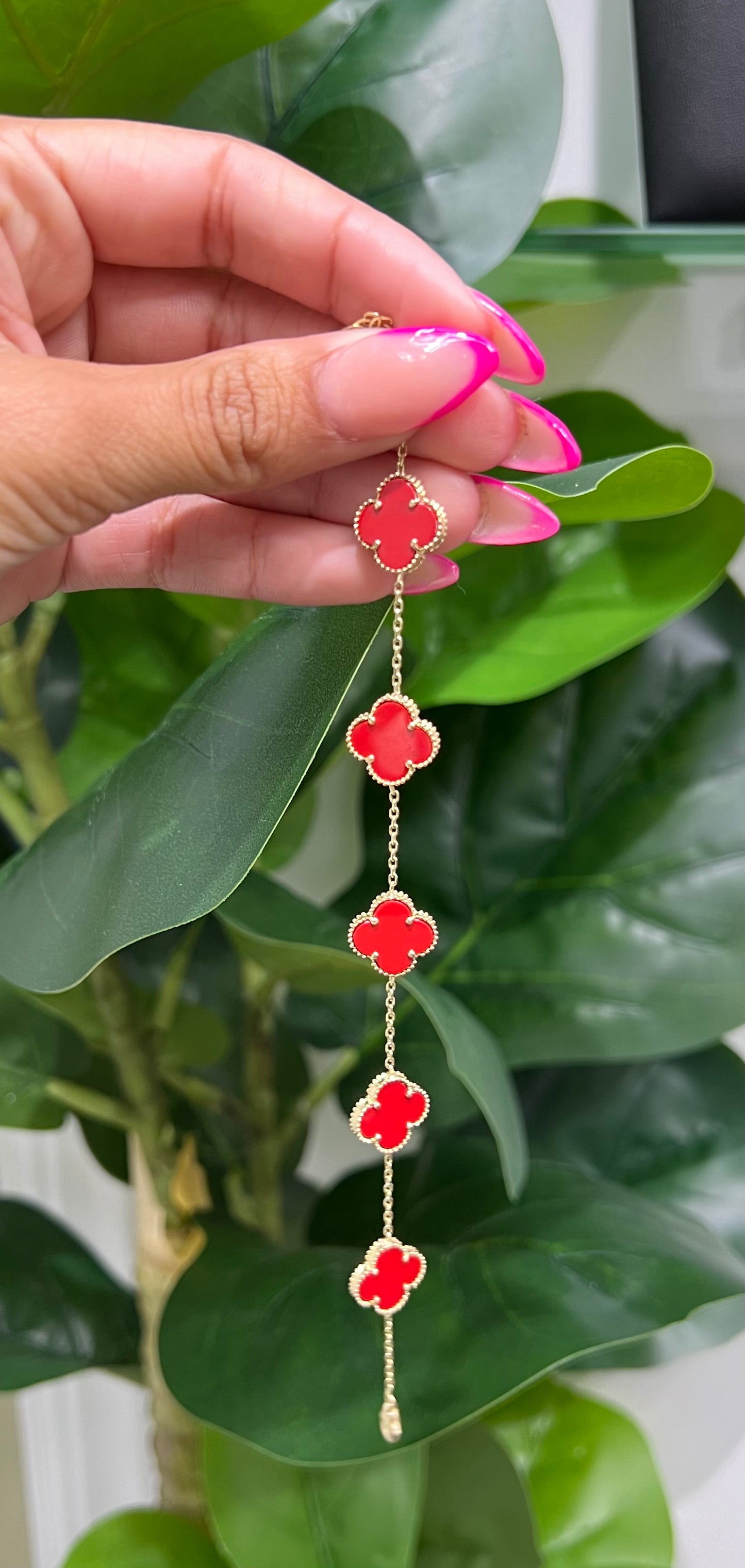 1132- NEW 14K Red Trebol Bracelet (11.7mm) W.G
