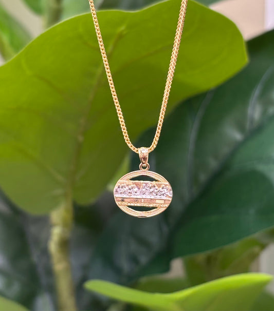 1051- NEW 14K The Last Supper Oval Small Pendant (W.G)