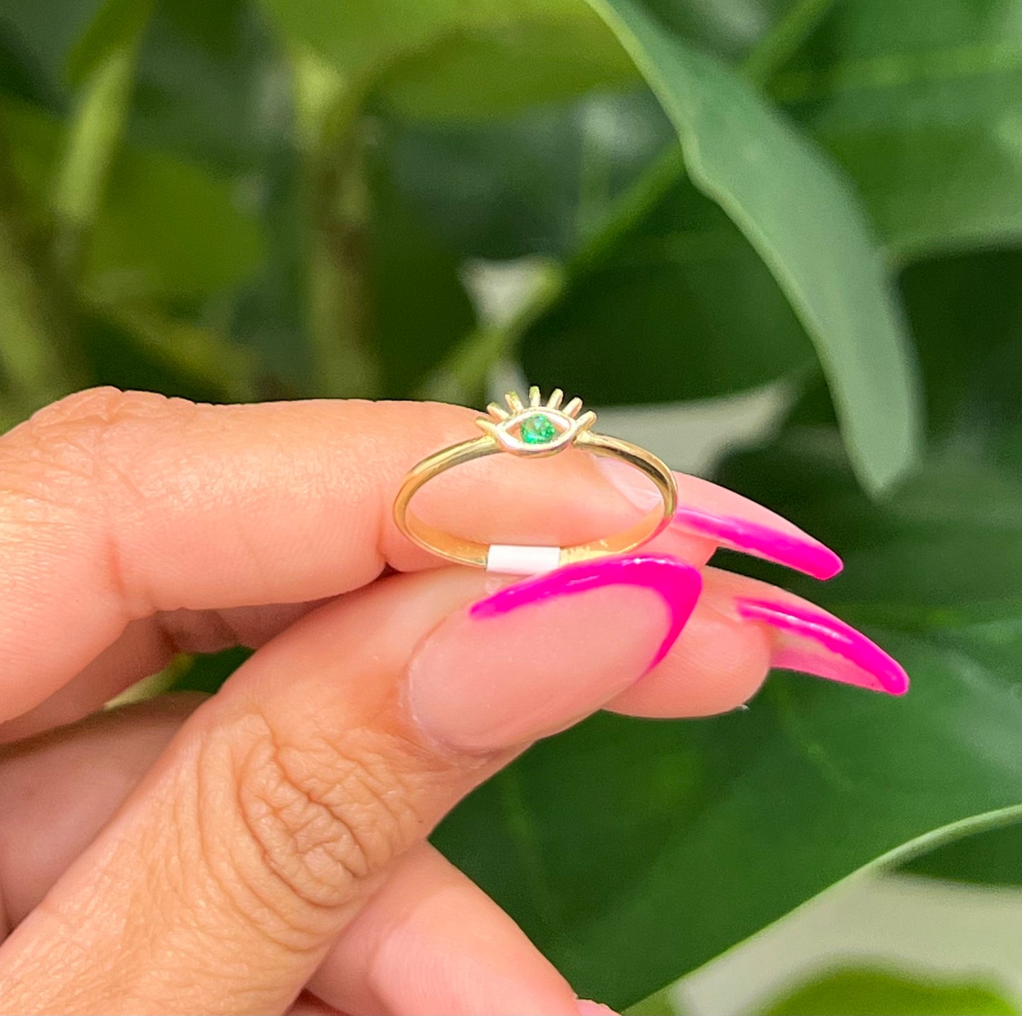 495- NEW 14K Lashes Green Cz Stone Ring W.G
