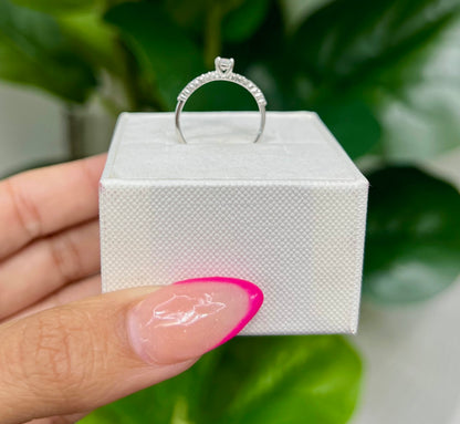 S447- NEW .925 Sterling Silver Thin Round Cz Women’s Ring W.G