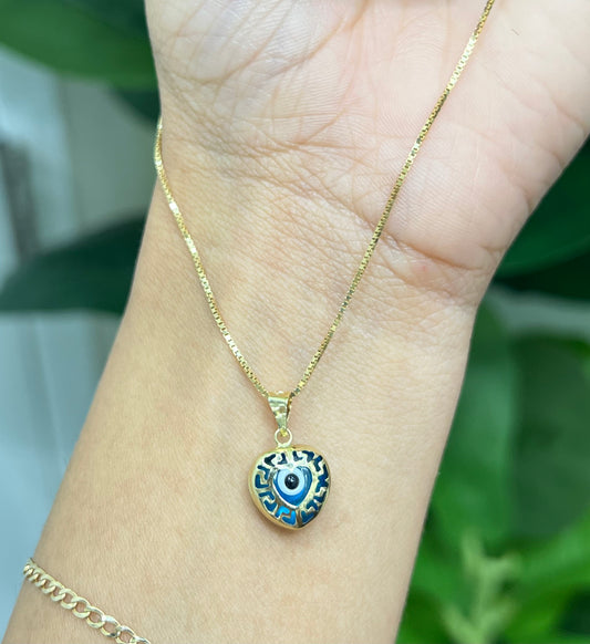 00206 - Colgante de corazón con ojo malvado de 14 quilates