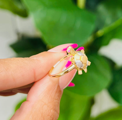 870- NEW 14K Gold Turtle Ring  (W.G)