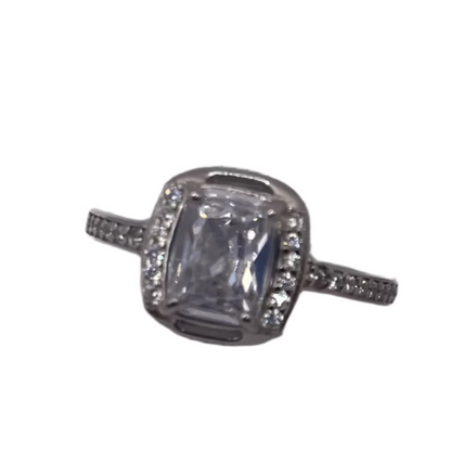 S758- Square Cz Stone Ring Sz 6