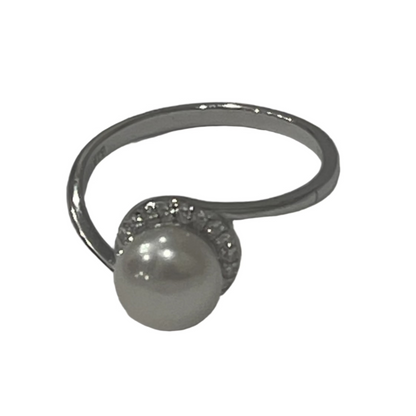 S769- Freshwater Pearl Ring Sz 7