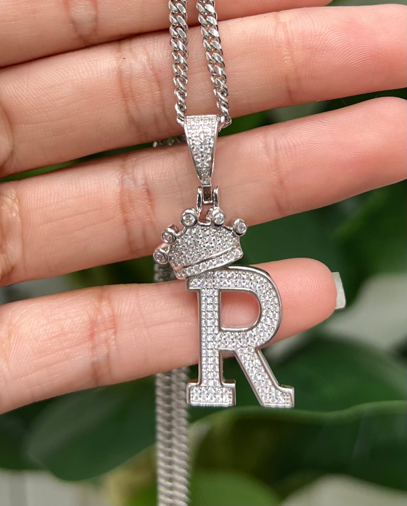 S726- NEW .925 Sterling Silver Letter R Crown Pendant W.G