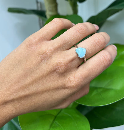 S666- NEW .925 Sterling Silver Heart Larimar Stone Ring