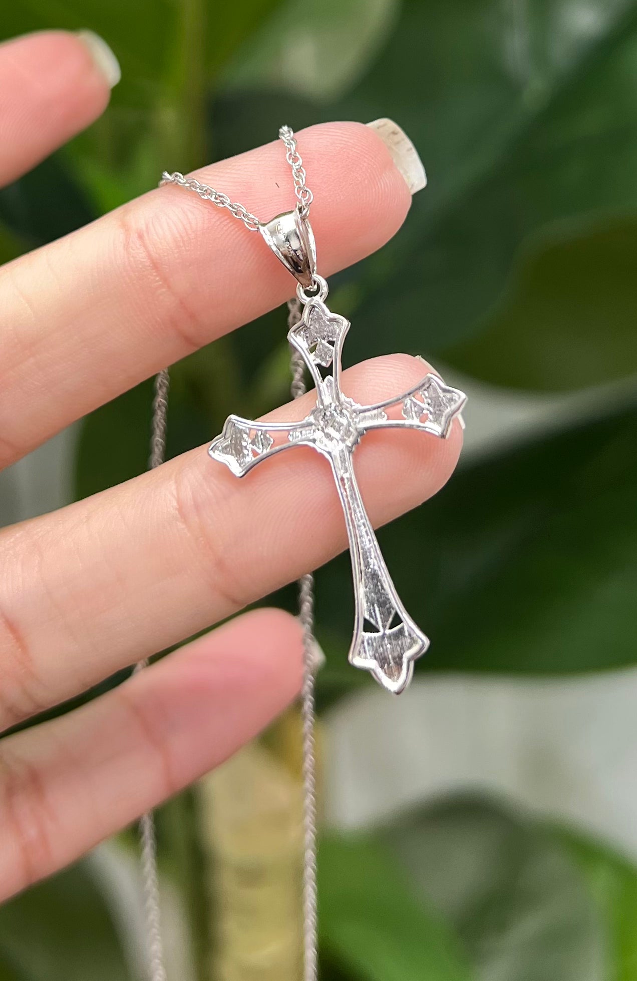 S846- NEW .925 Sterling Silver Cross Pendant W.G