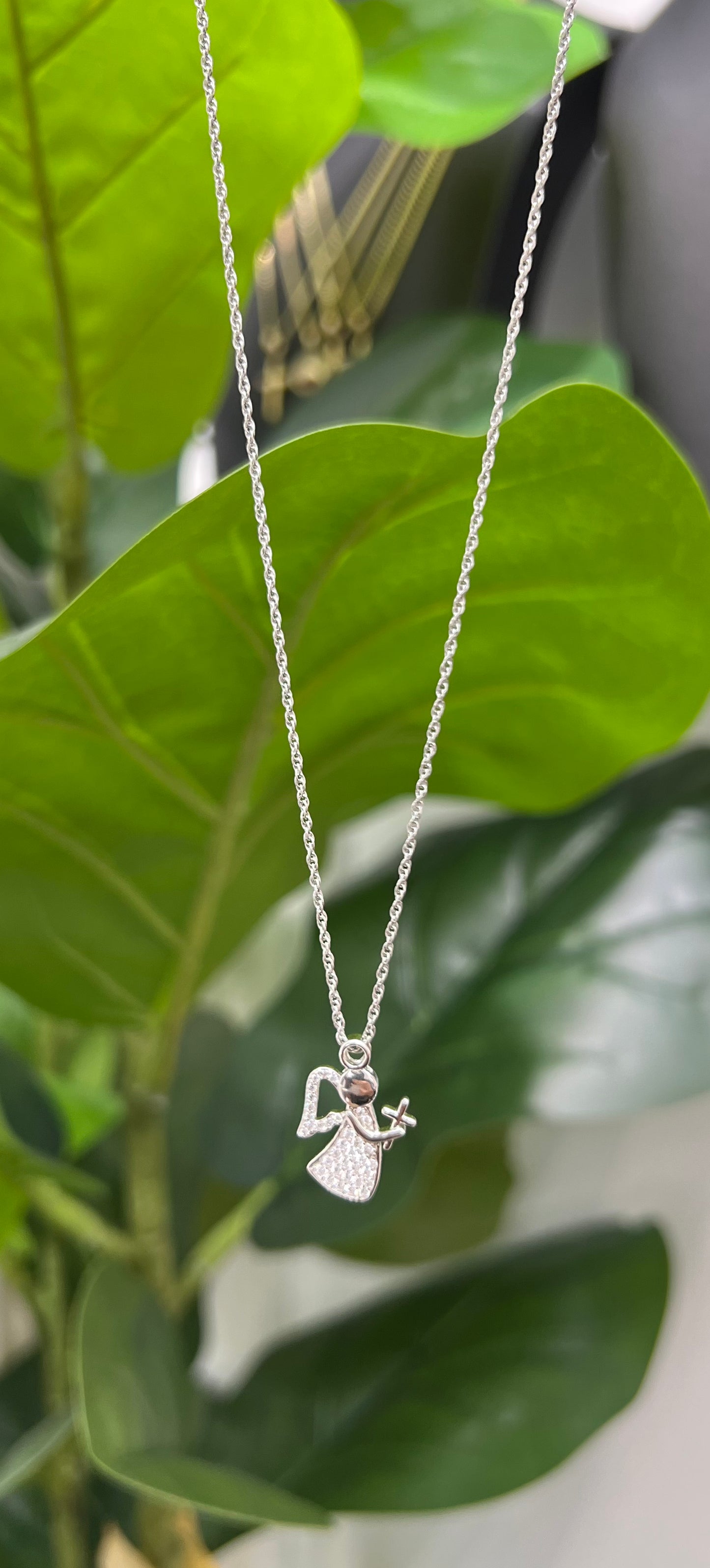 S847- NEW .925 Sterling Silver Guardian Angel Necklace W.G
