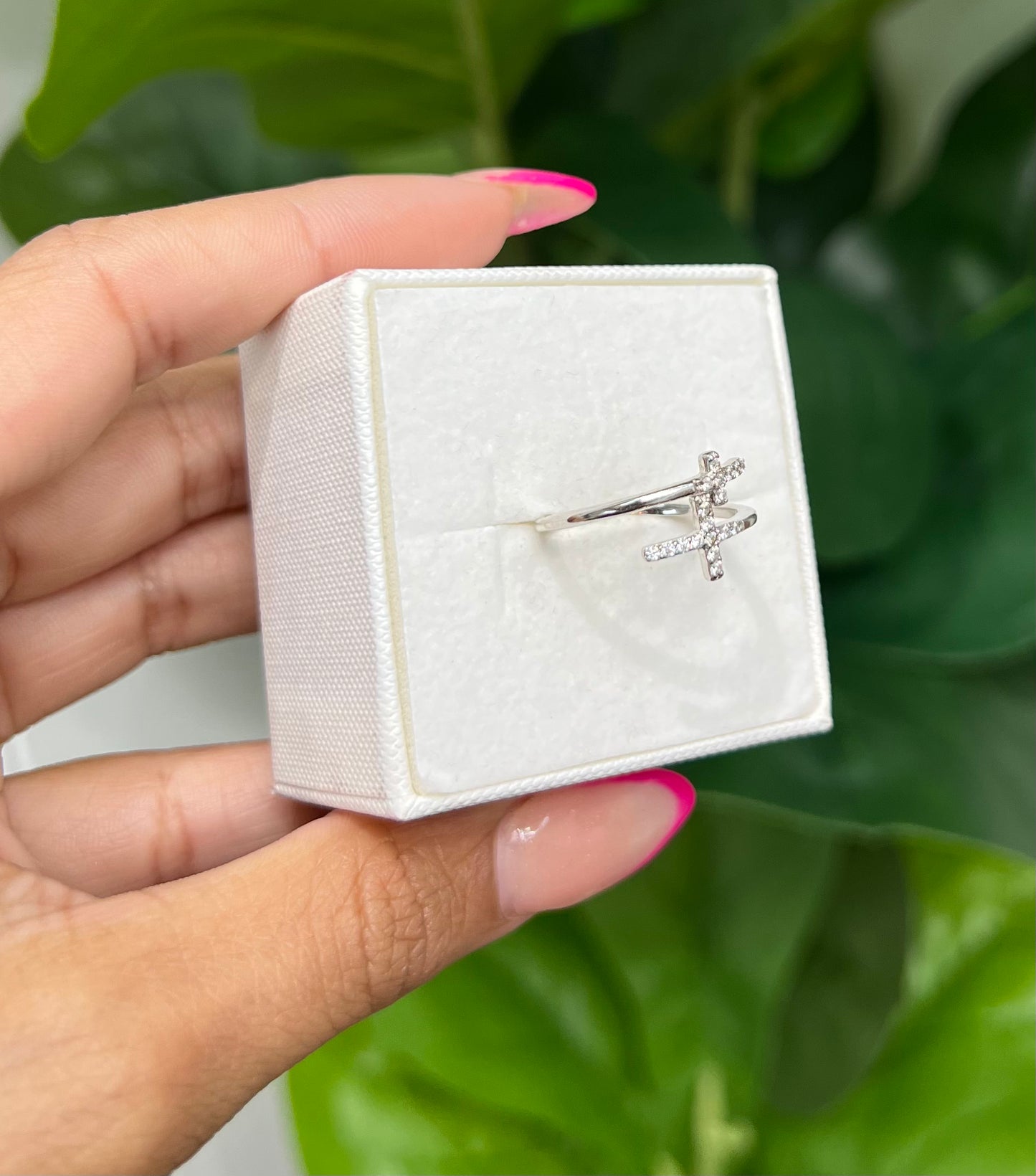 S444- NEW .925 Sterling Silver 925 Double CZ Cross Ring W.G