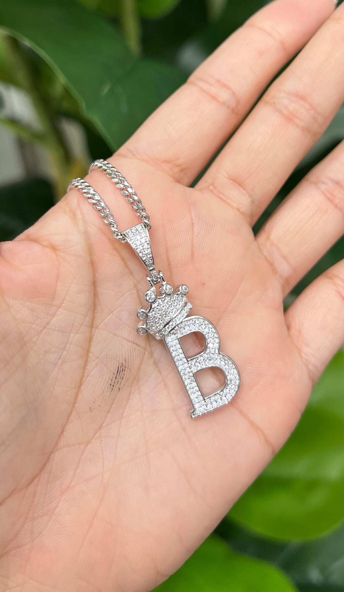 S725- NEW .925 Sterling Silver Crown On Top Letter B Pendant W.G