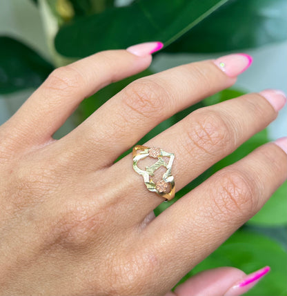 292-  NEW 14K Heart Letter "I" Ring  W.G
