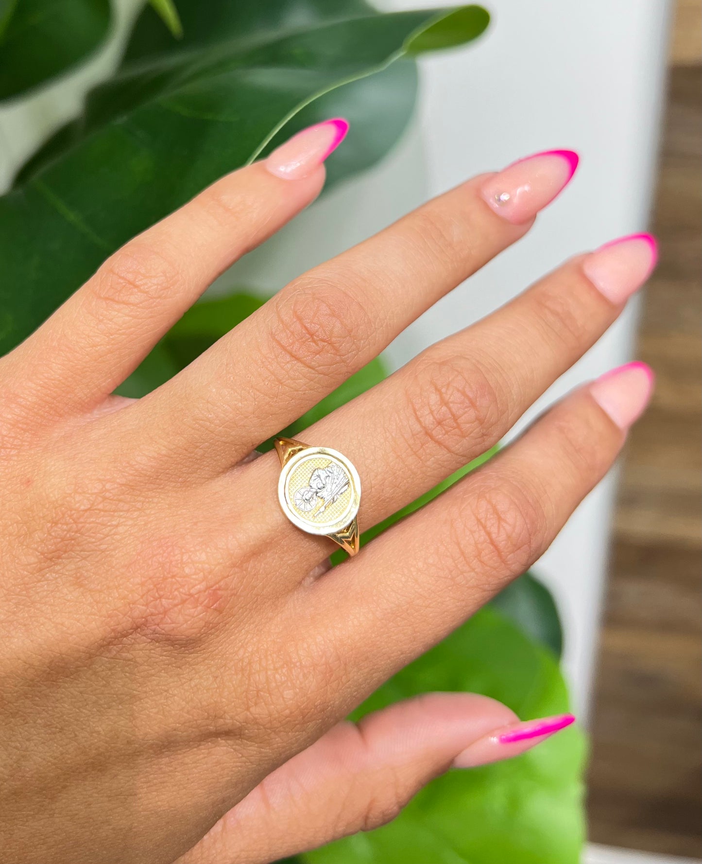 00148- NEW 14K St. Jude Round Gold Ring (W.G)