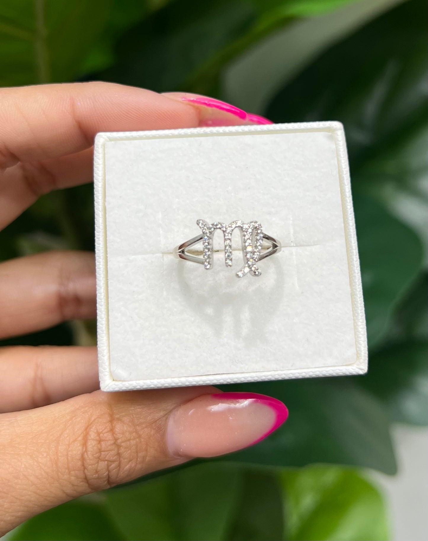 S633- NEW .925 Sterling Silver Zodiac Scorpio Cz Ring W.G
