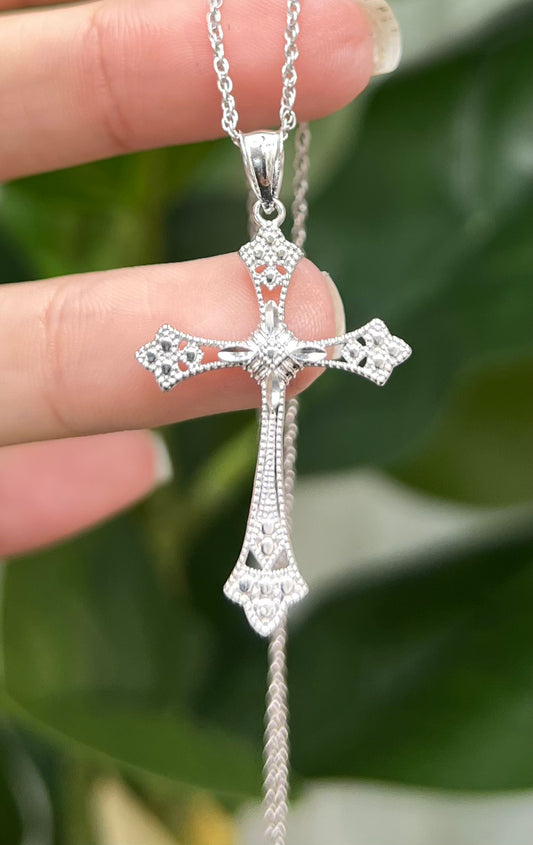 S846- NEW .925 Sterling Silver Cross Pendant W.G