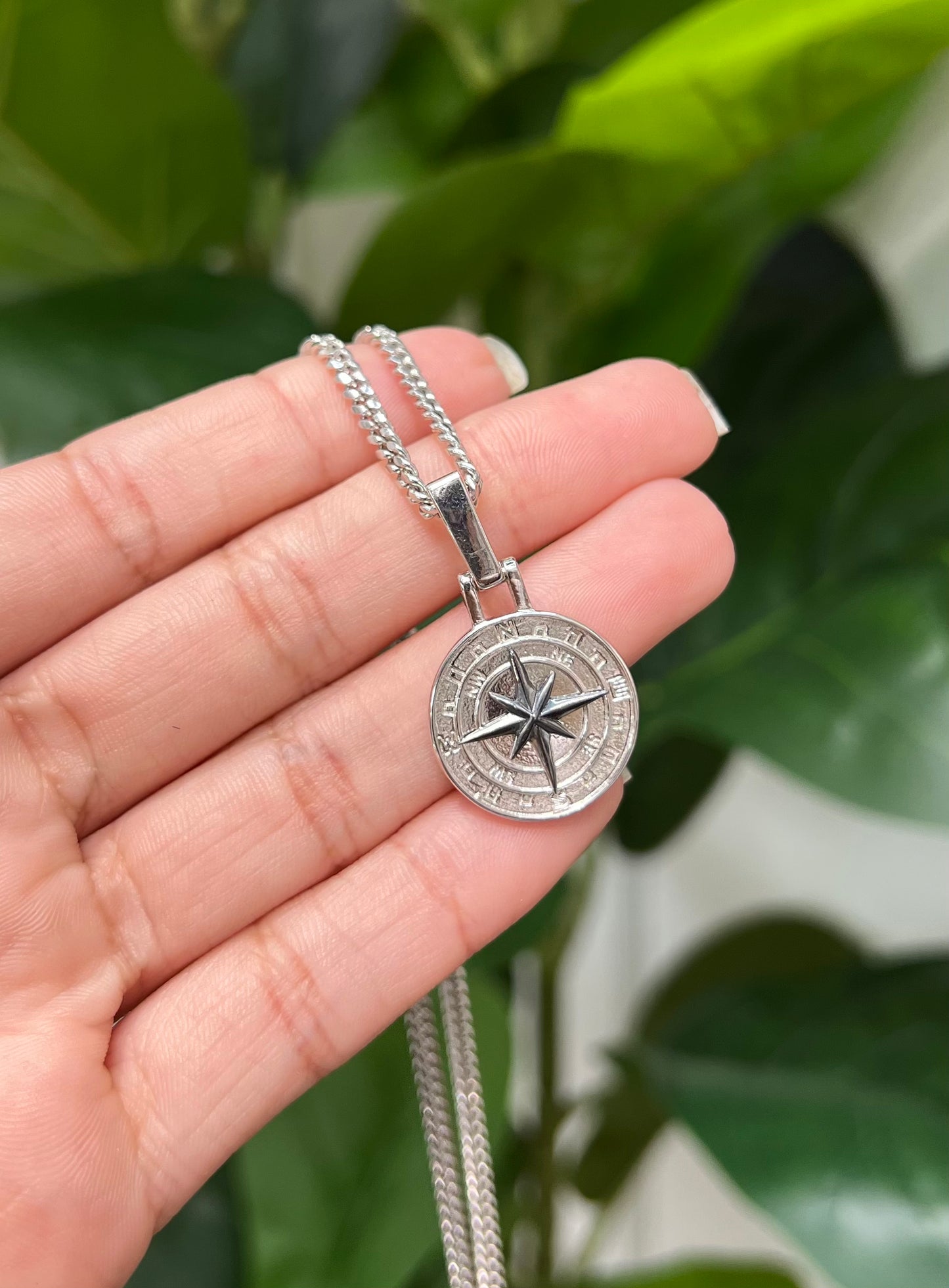 288- NEW .925 Sterling Silver Compass Pendant W.G