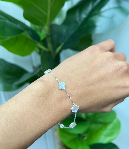 S776- NEW .925 Silver White Clover Bracelet (8mm) W.G