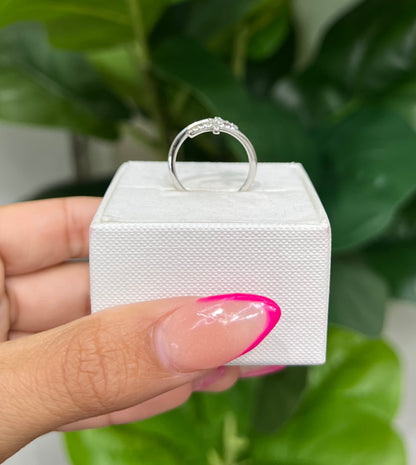 S444- NEW .925 Sterling Silver 925 Double CZ Cross Ring W.G