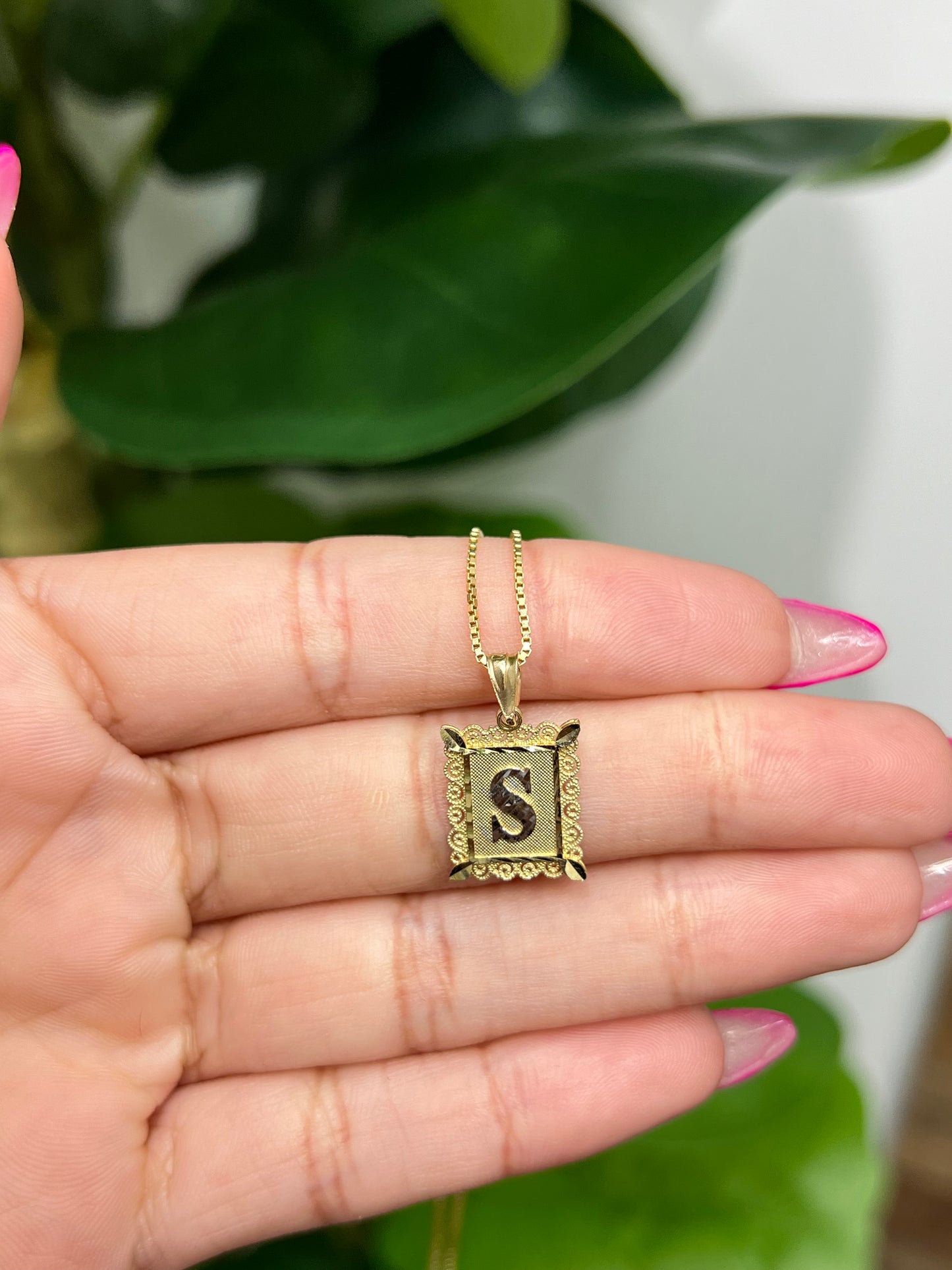 00123- NEW 14K Letter “S” Square Pendant (W.G)