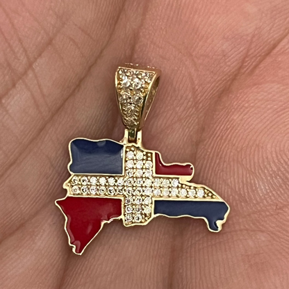 678- 14K Dominican Republic Map Pendant