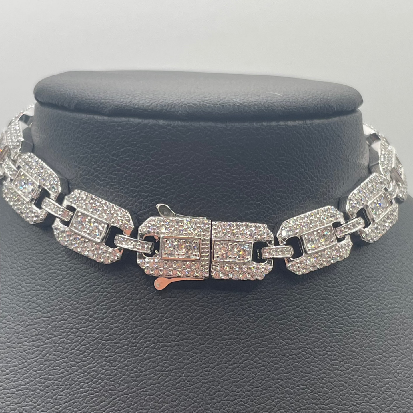 S394- 925 Sterling Silver CZ Square Link Bracelet 8.8mm 8”