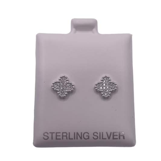 S528- clover Stud Earrings Silver