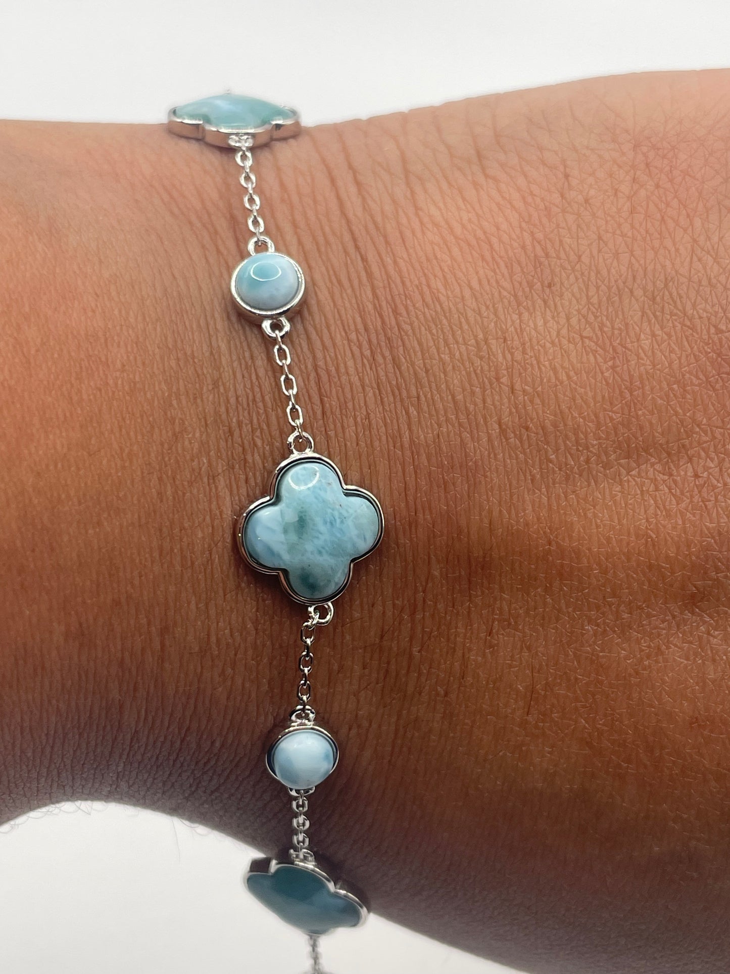 S672- Van clover  Bracelet Larimar Stone 6 1/2” W.G