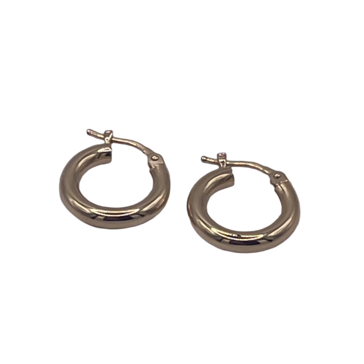 716- NEW 14k Gold Hoops (15.8x3mm).W.G