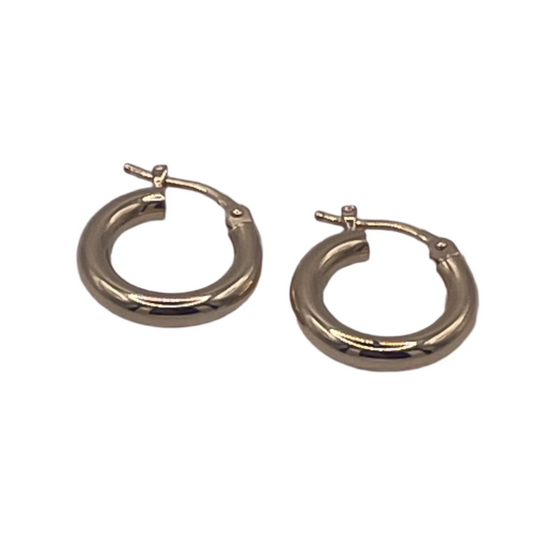 716- NEW 14k Gold Hoops (15.8x3mm).W.G