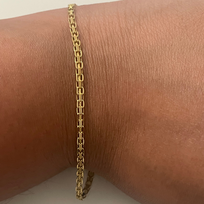 718- 14k Gold Short Open Link Bracelet 7”