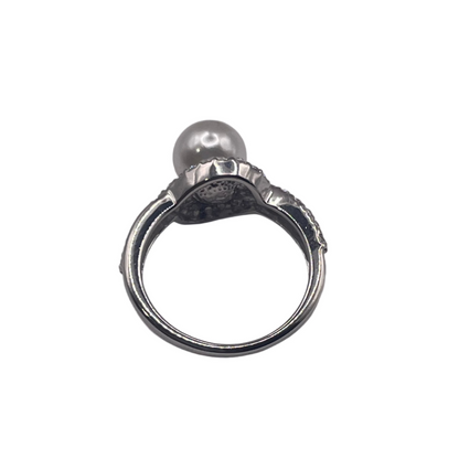 S790- Imitation Pearl Ring Sz 7