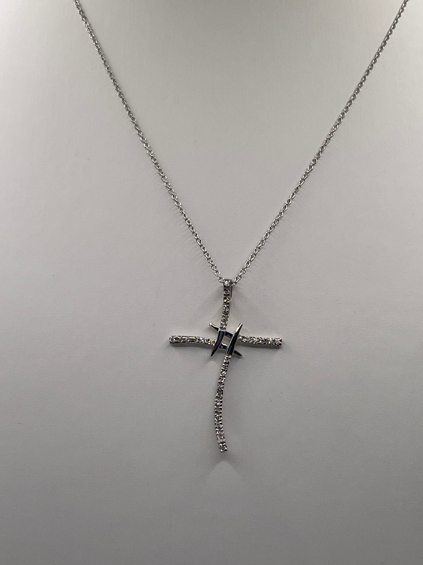 S854- Fashion Square Cross Chain Necklace & Pendant 16”