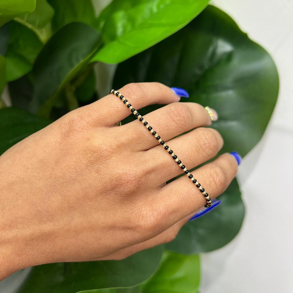 991- 14K Gold Black Beads Anklet Bracelet (W.G)