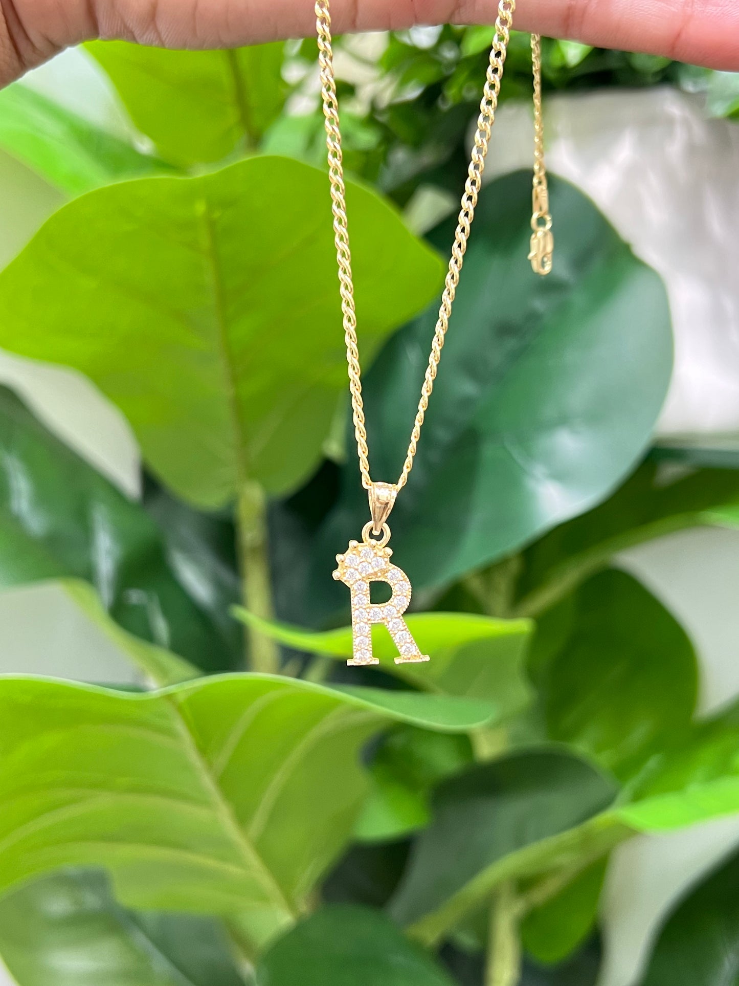 00101- NEW 14K Letter “R” Crown Pendant (W.G)