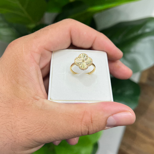1165- NEW 14K Gold Trebol Women’s Ring (11.5mm)W.G