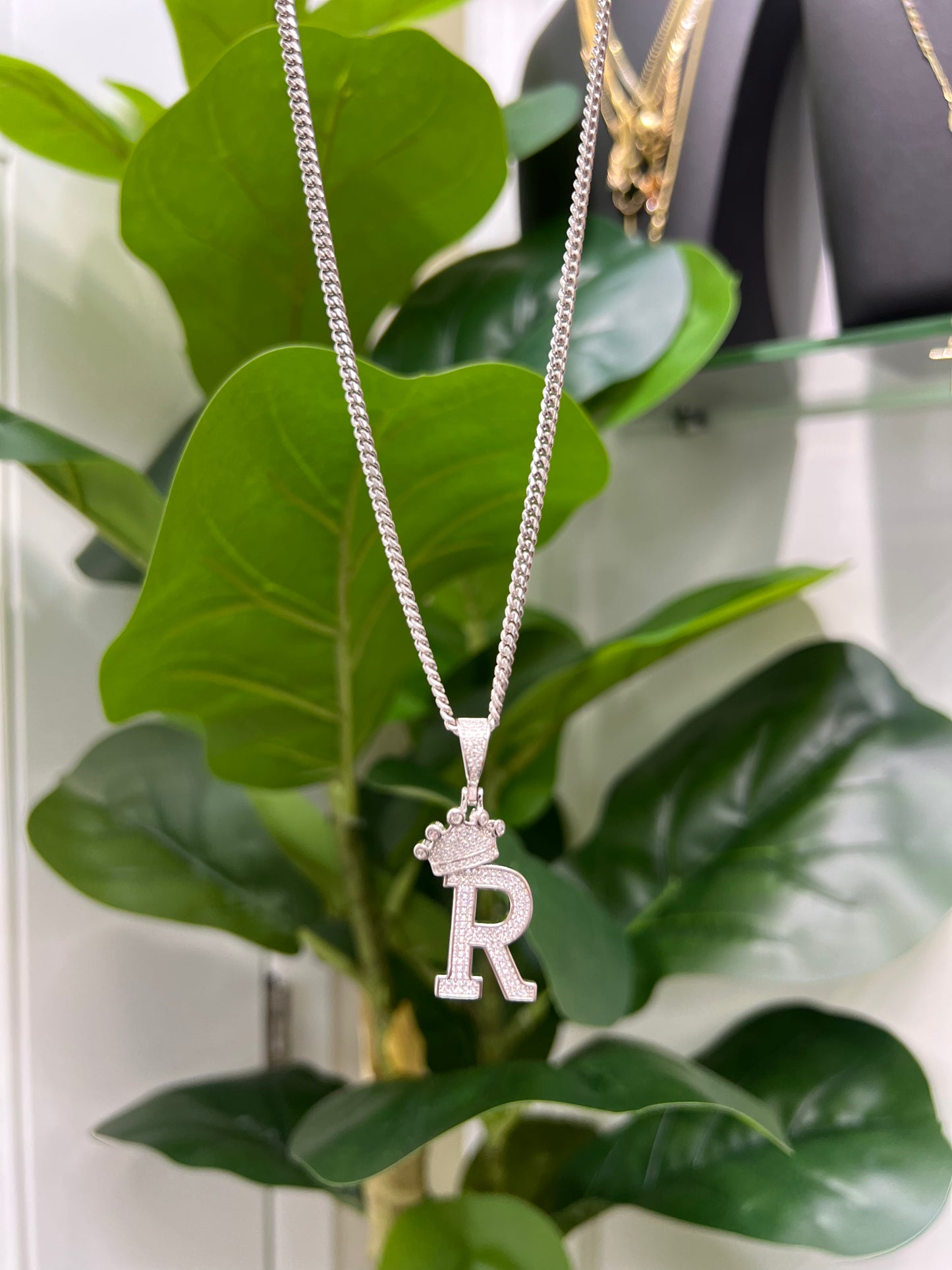 S726- NEW .925 Sterling Silver Letter R Crown Pendant W.G