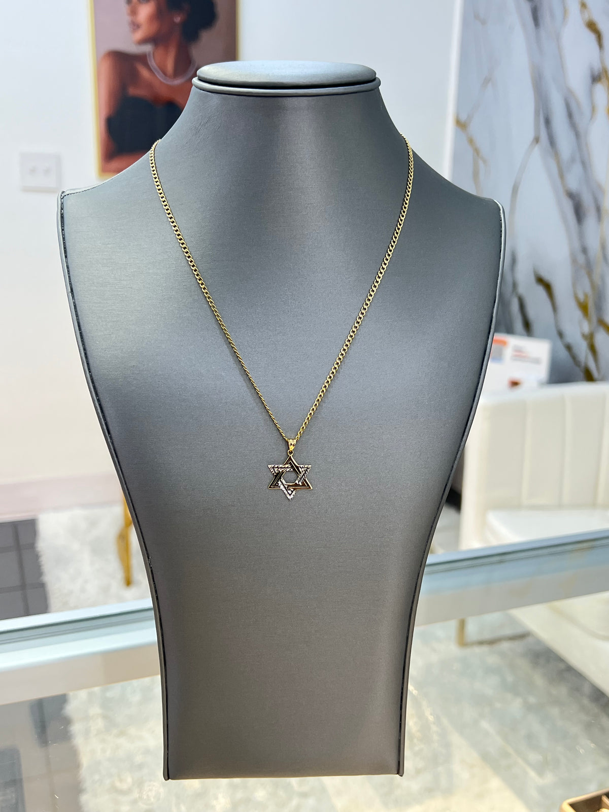 C82- SET 14K Hollow Miami Cuban Link Chain 18” (2.5mm) & 14K Star of David Pendant W.G