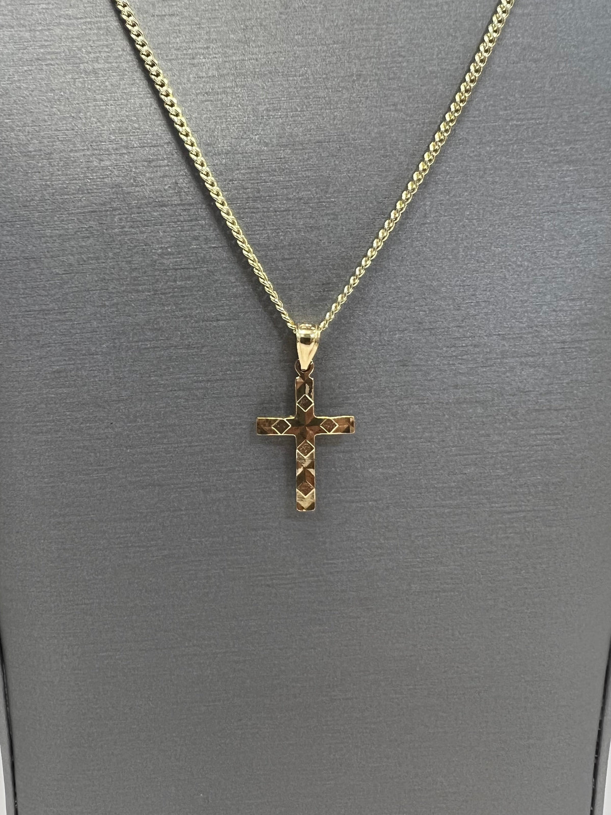 C83- SET 10K Hollow Miami Cuban Chain 18” (2.2mm) & 10K Nugget Cross Pendant W.G